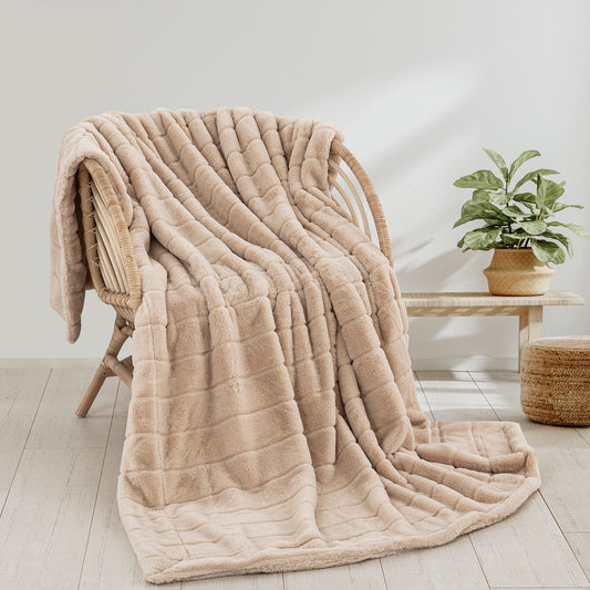 Faux Fur Throw Ultra Soft Double Sided, Fluffy Blanket for Winter Sofa Couch, Cuddly & Warm