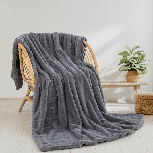 Faux Fur Throw Ultra Soft Double Sided, Fluffy Blanket for Winter Sofa Couch, Cuddly & Warm